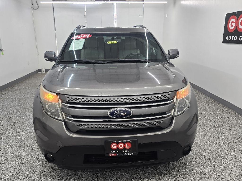 Used 2013 Ford Explorer - photo 2