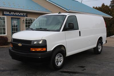 Used 2022 Chevrolet Express 2500 - photo 1
