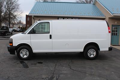 Used 2022 Chevrolet Express 2500 - photo 1