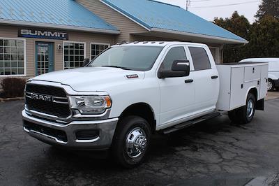 Used 2024 Ram 3500 - photo 1
