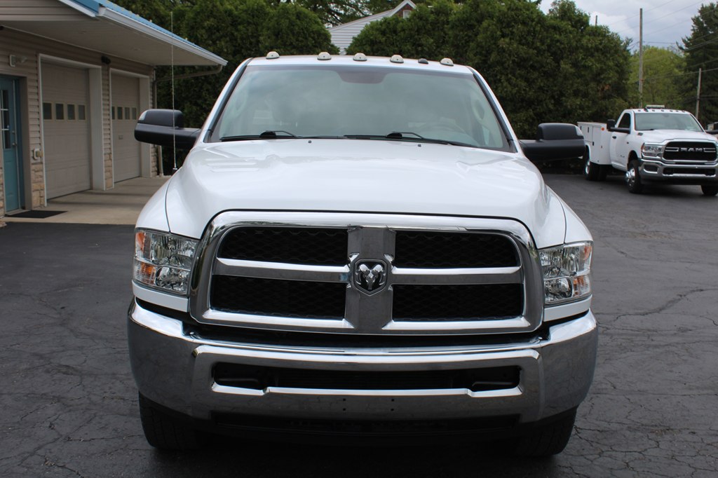Used 2018 Ram 3500 - photo 13