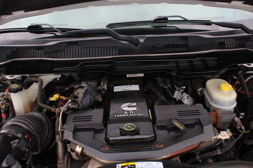 Used 2018 Ram 3500 - photo 34