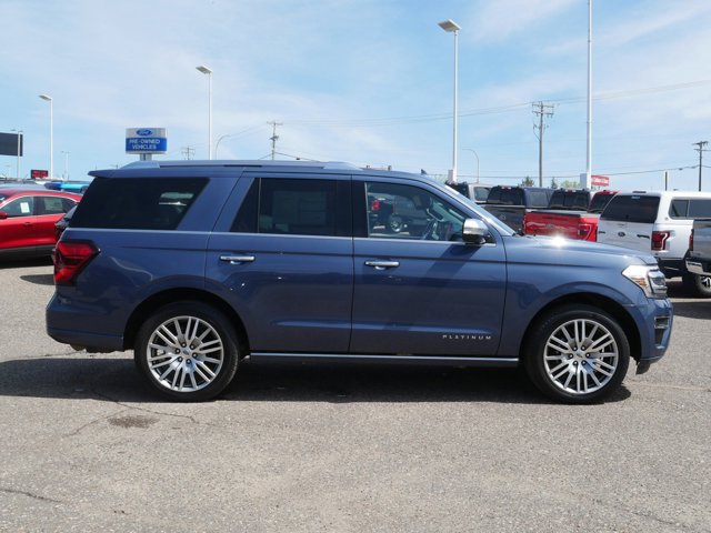 Used 2022 Ford Expedition - photo 5