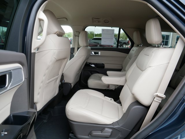 Used 2023 Ford Explorer - photo 17