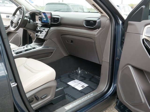 Used 2023 Ford Explorer - photo 20