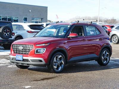 Used 2024 Hyundai Venue - photo 1