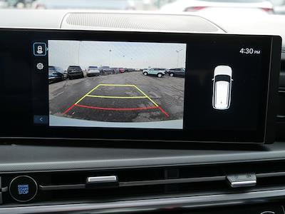 Used 2024 Hyundai Santa Fe - photo 1