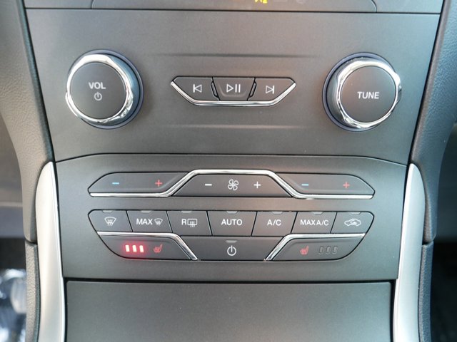 Used 2020 Ford Edge - photo 28