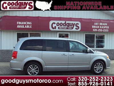 Used 2016 Dodge Grand Caravan SE Minivan for sale #5871X - photo 2