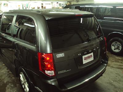 Used 2016 Dodge Grand Caravan Minivan for sale #5915X - photo 2