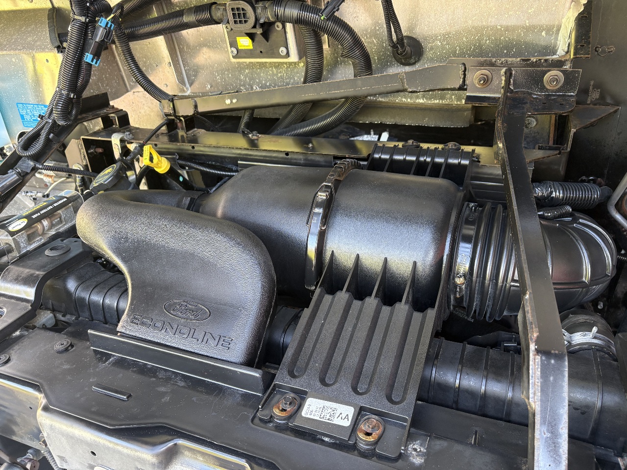 Used 2017 Ford E-350 - photo 10