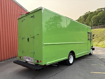 Used 2018 Freightliner MT 45 Step Van / Walk-in for sale #4UZAC1EA7JCJY8515 - photo 2