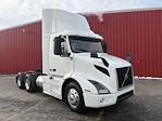 Used 2020 Volvo VNR Volvo D13 Semi Truck for sale #4V4WC9EH7LN259083 - photo 1