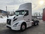 Used 2020 Volvo VNR Volvo D13 Semi Truck for sale #4V4WC9EH7LN259083 - photo 7