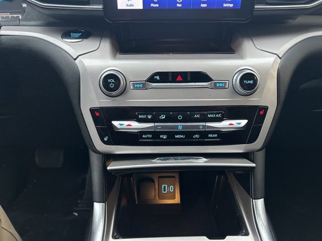 Used 2023 Ford Explorer - photo 21