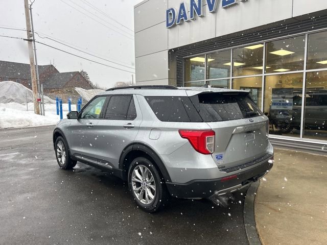 Used 2023 Ford Explorer - photo 2