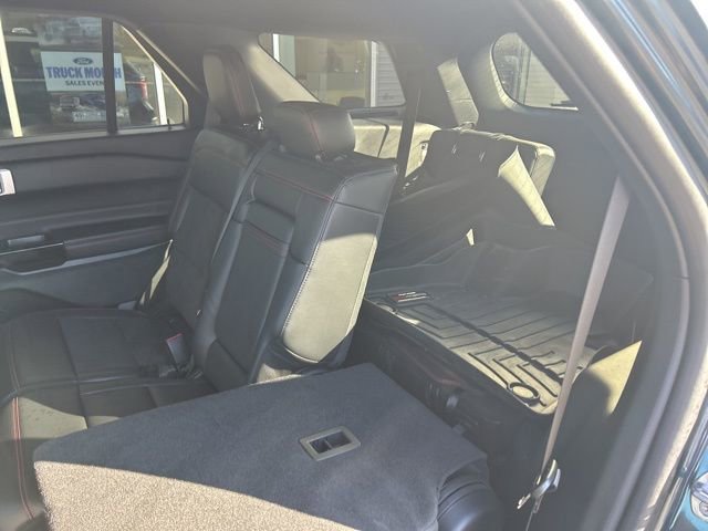 Used 2024 Ford Explorer - photo 40