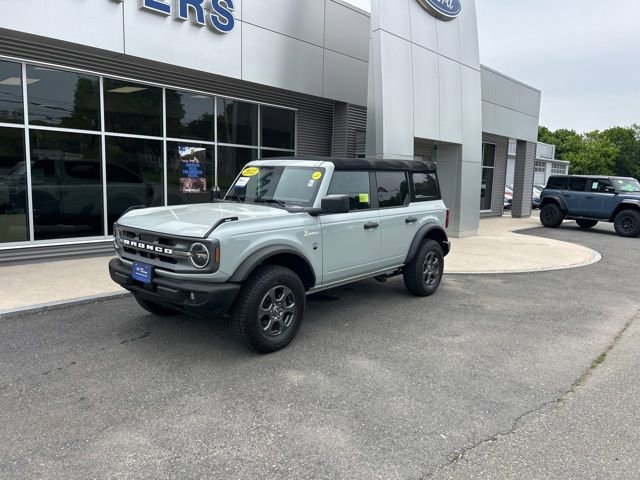 Used 2022 Ford Bronco - photo 2