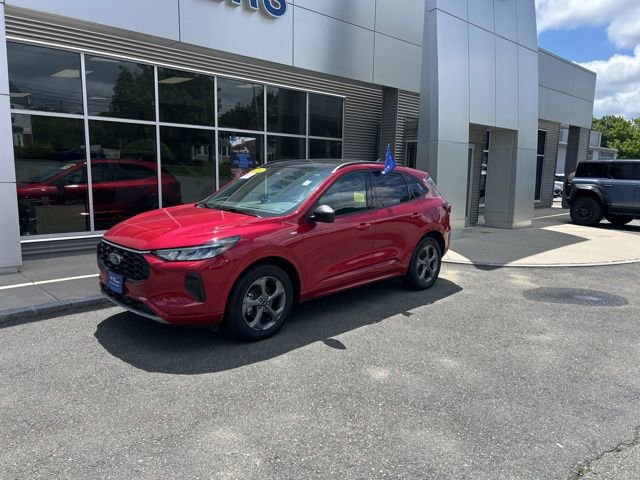 Used 2023 Ford Escape - photo 1