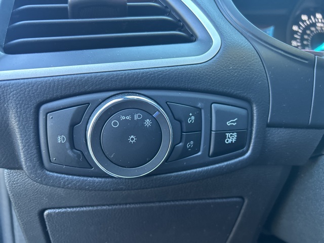 Used 2023 Ford Edge - photo 17
