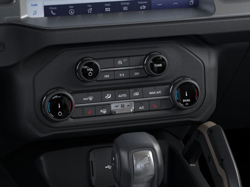 New 2025 Ford Bronco - photo 18