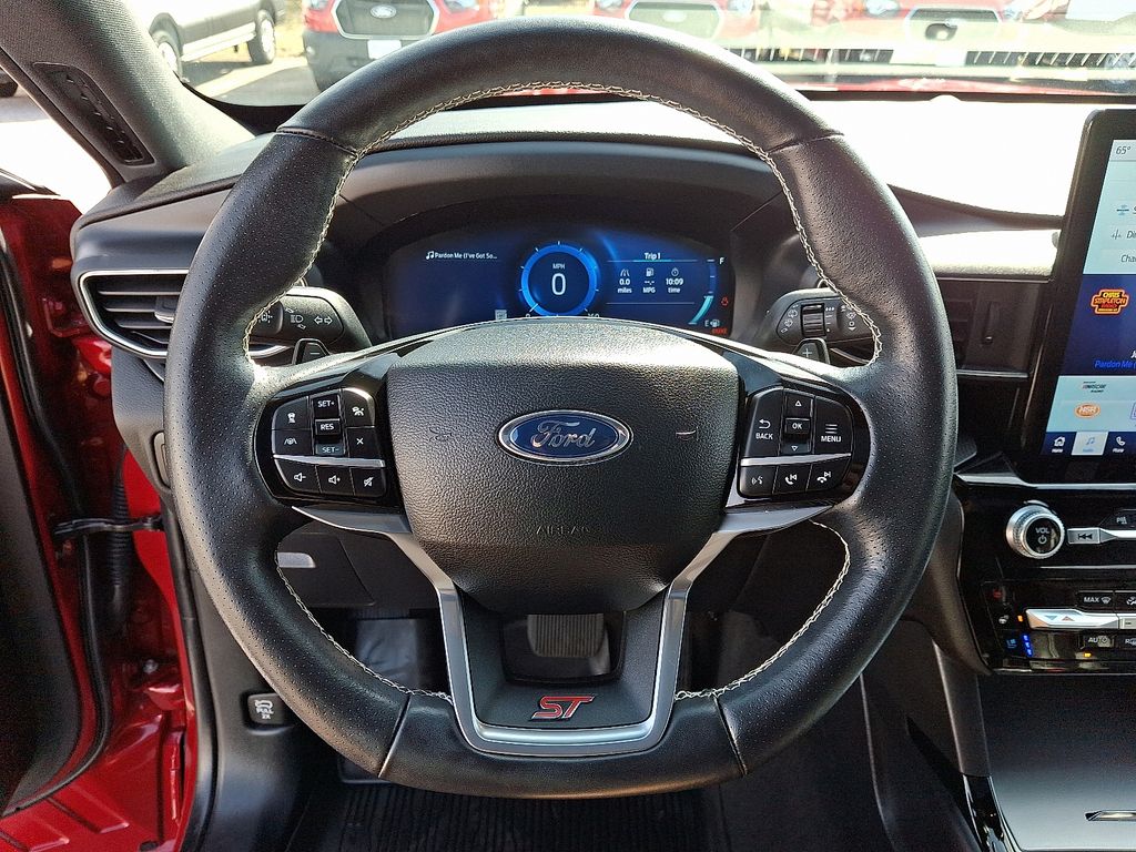 Used 2023 Ford Explorer - photo 24