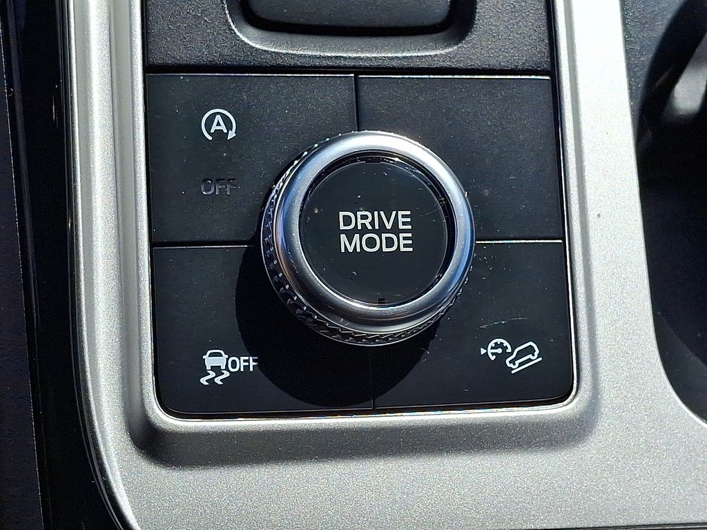 Used 2023 Ford Explorer - photo 31