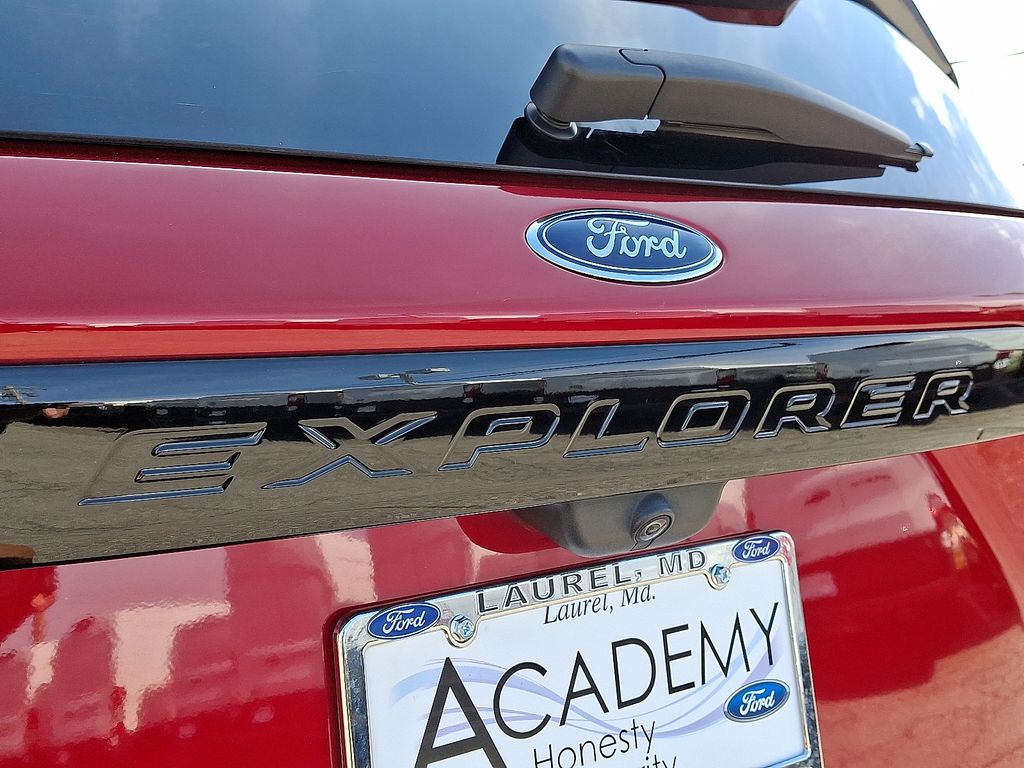 Used 2023 Ford Explorer - photo 38