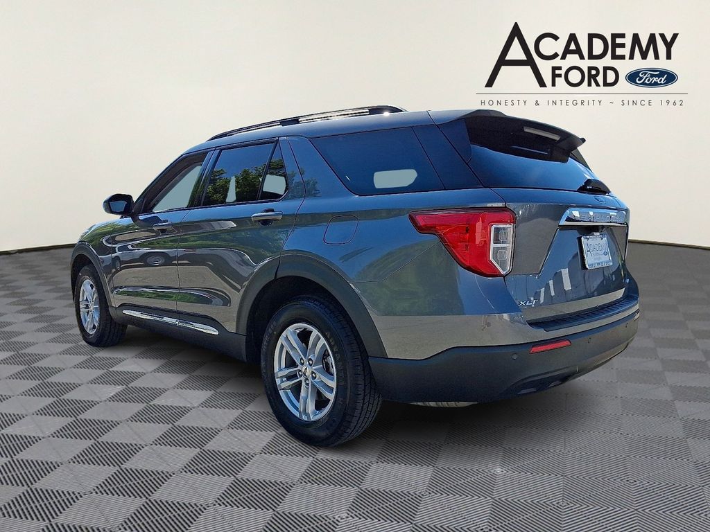 Used 2023 Ford Explorer - photo 8