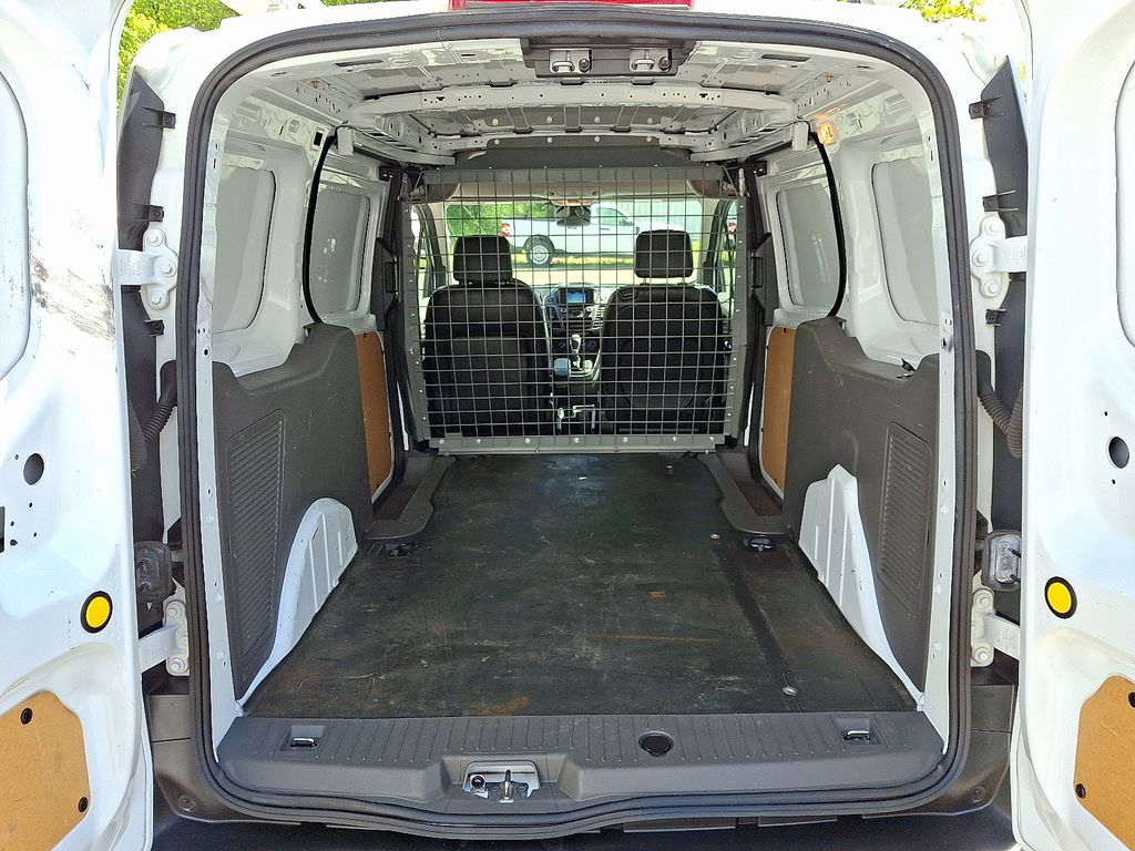 Used 2020 Ford Transit Connect - photo 2