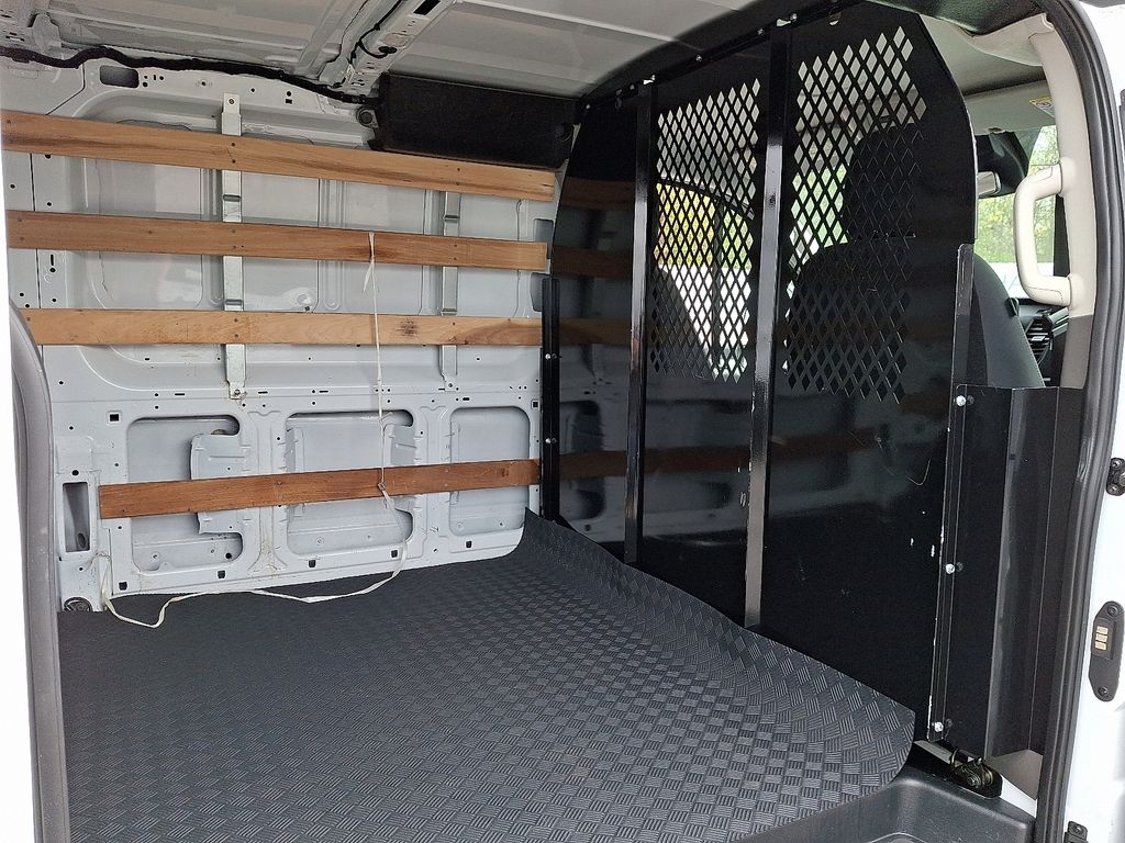 Used 2024 Ford Transit 250 - photo 13