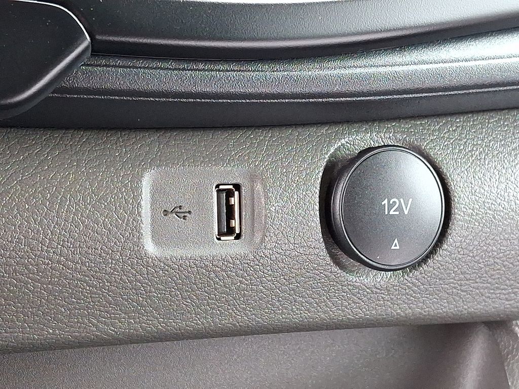 Used 2024 Ford Transit 250 - photo 26