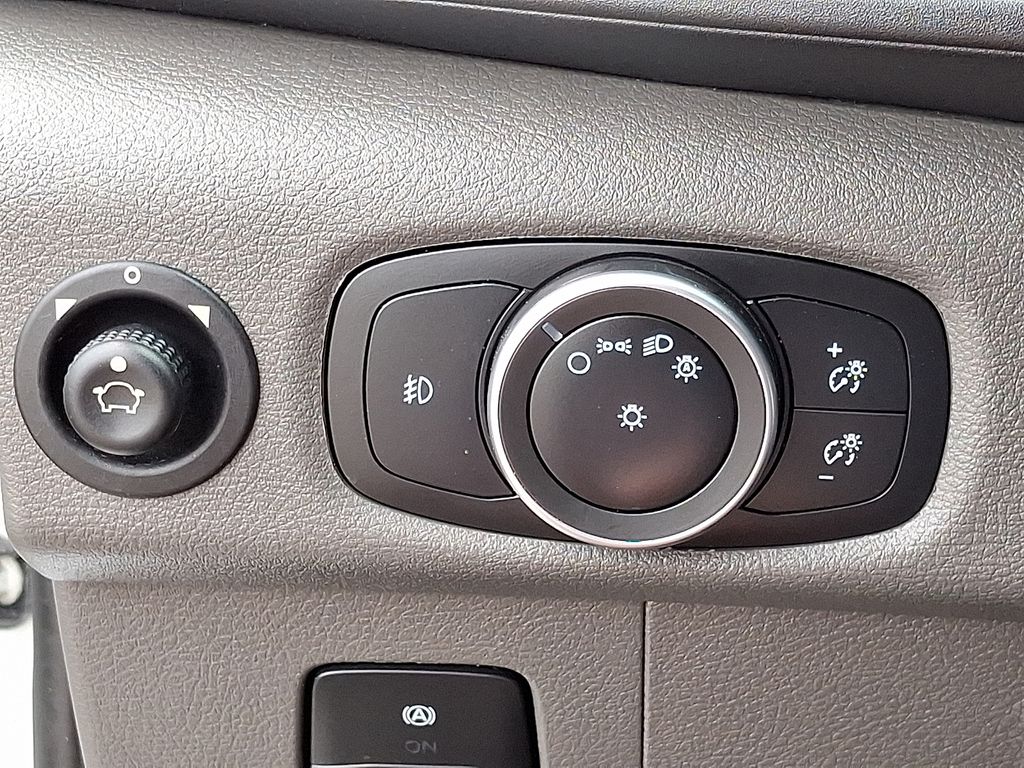Used 2024 Ford Transit 250 - photo 28