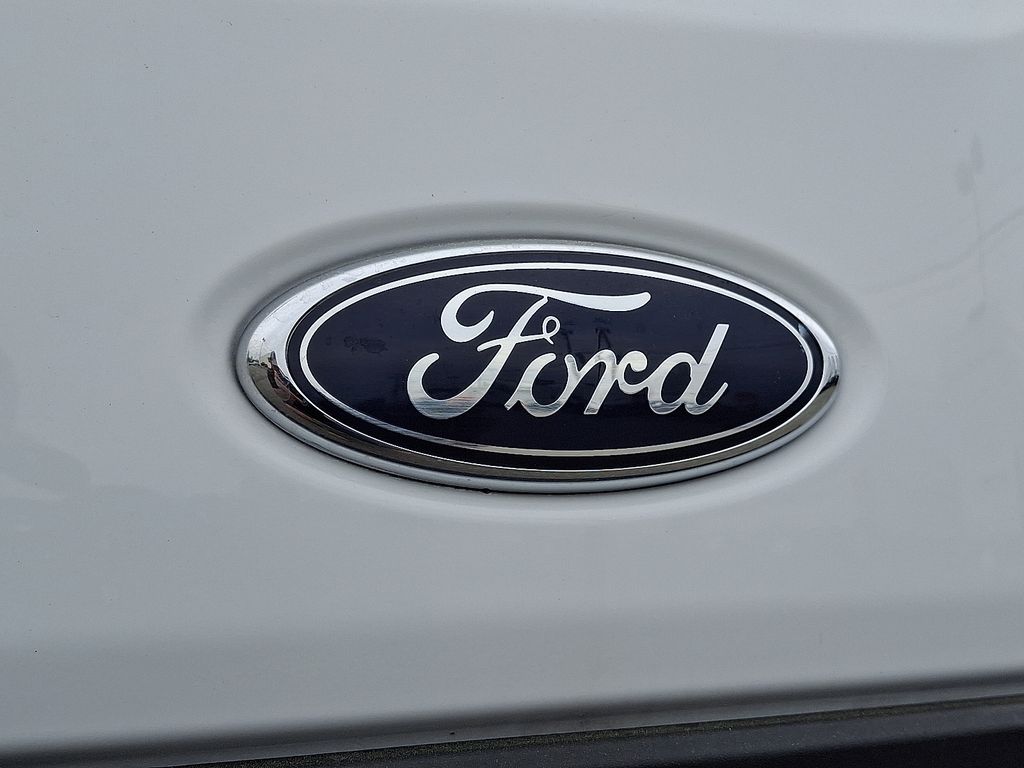 Used 2024 Ford Transit 250 - photo 32