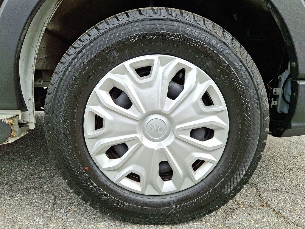 Used 2024 Ford Transit 250 - photo 11