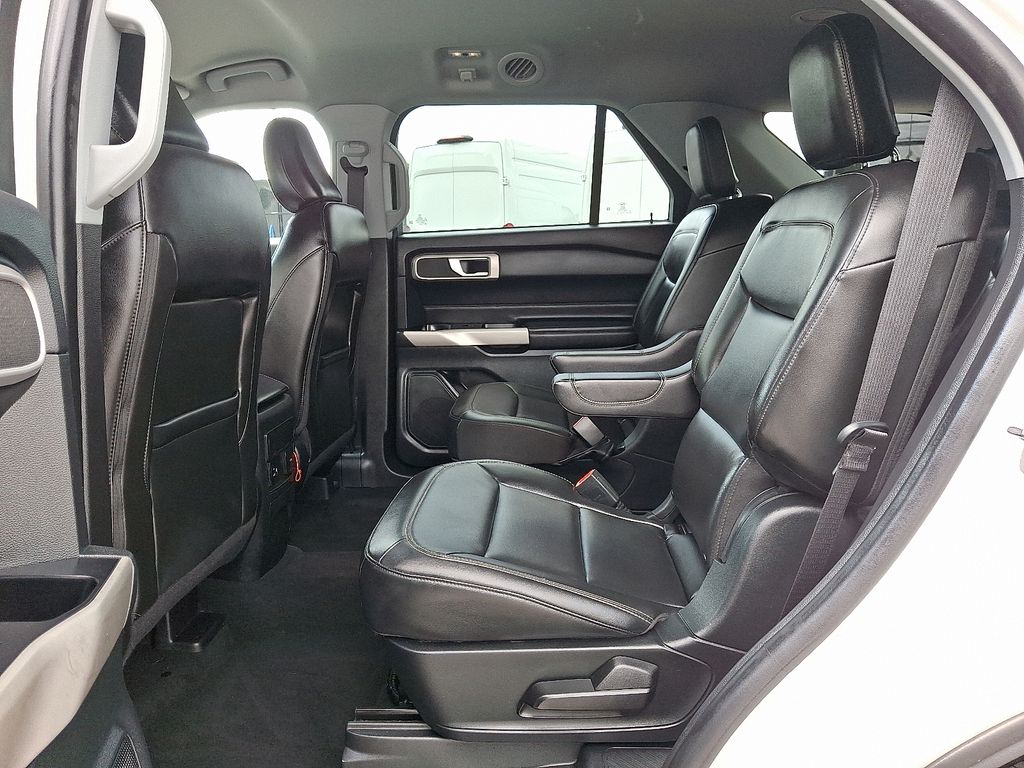 Used 2022 Ford Explorer - photo 13