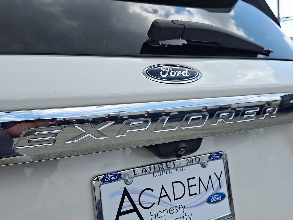 Used 2022 Ford Explorer - photo 33