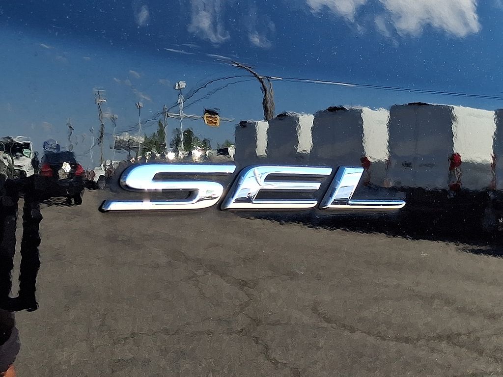 Used 2024 Ford Edge - photo 34