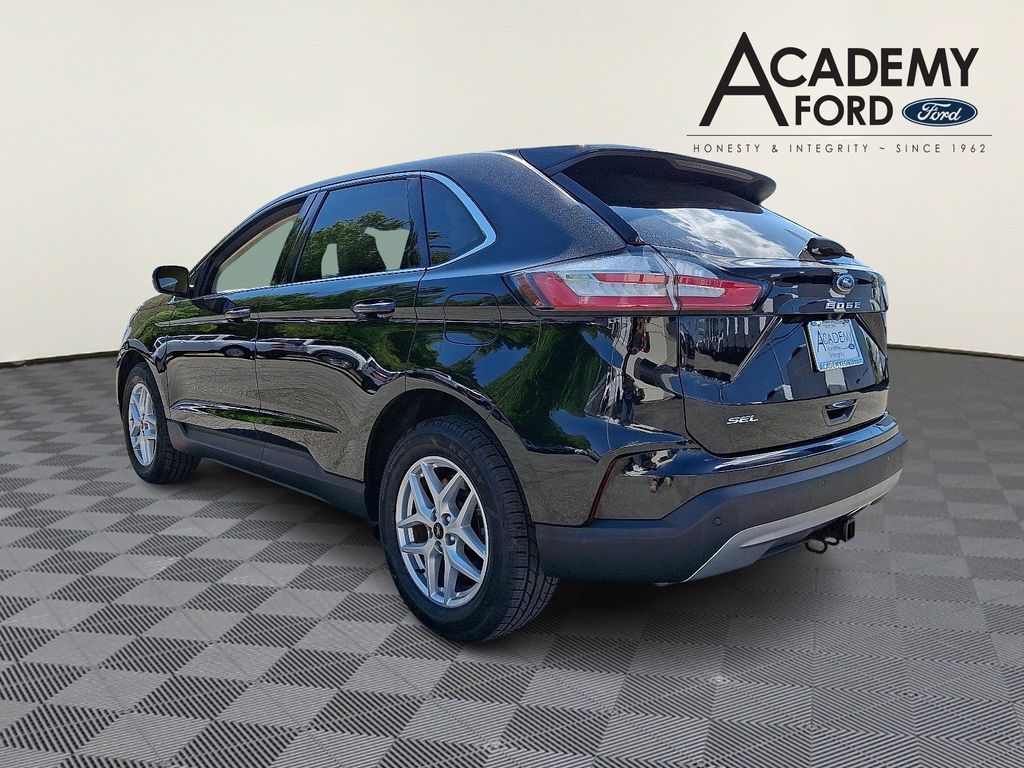 Used 2024 Ford Edge - photo 8