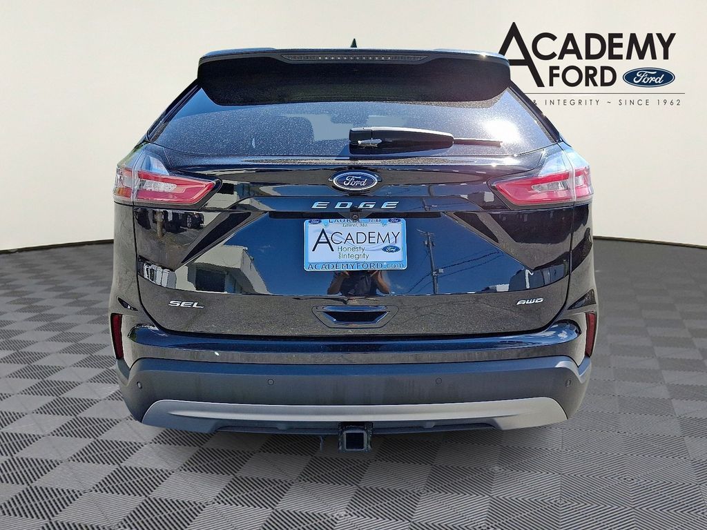 Used 2024 Ford Edge - photo 5