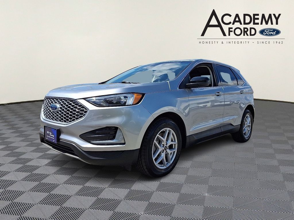 Used 2024 Ford Edge - photo 5