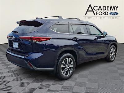 2022 Toyota Highlander AWD SUV for sale #250288A - photo 2