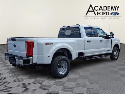 2025 Ford F-350 Crew Cab DRW 4x4 Pickup for sale #T250220 - photo 2