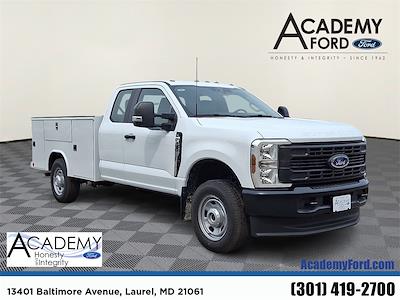 New 2025 Ford F-350 Super Cab 4WD Reading U108-SWs 9' Service Truck for sale #T250544 - photo 1