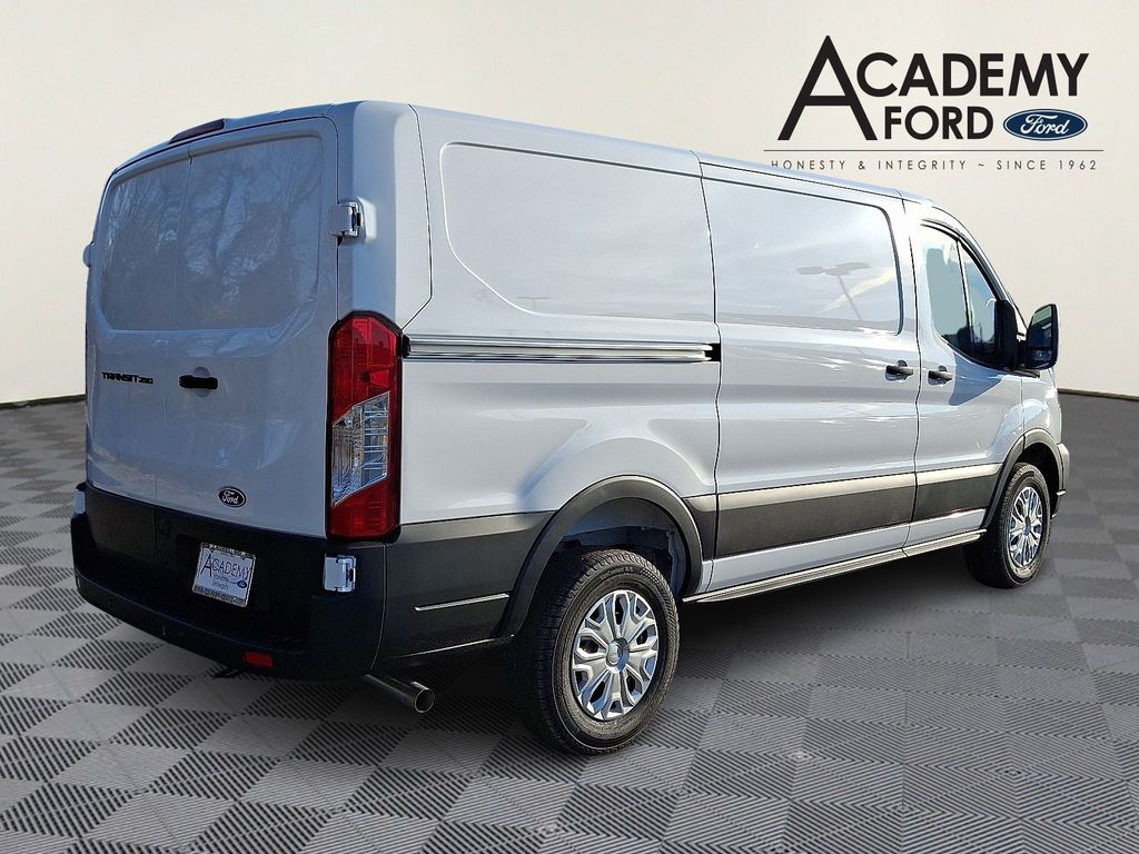 New 2026 Ford Transit 250 - photo 5