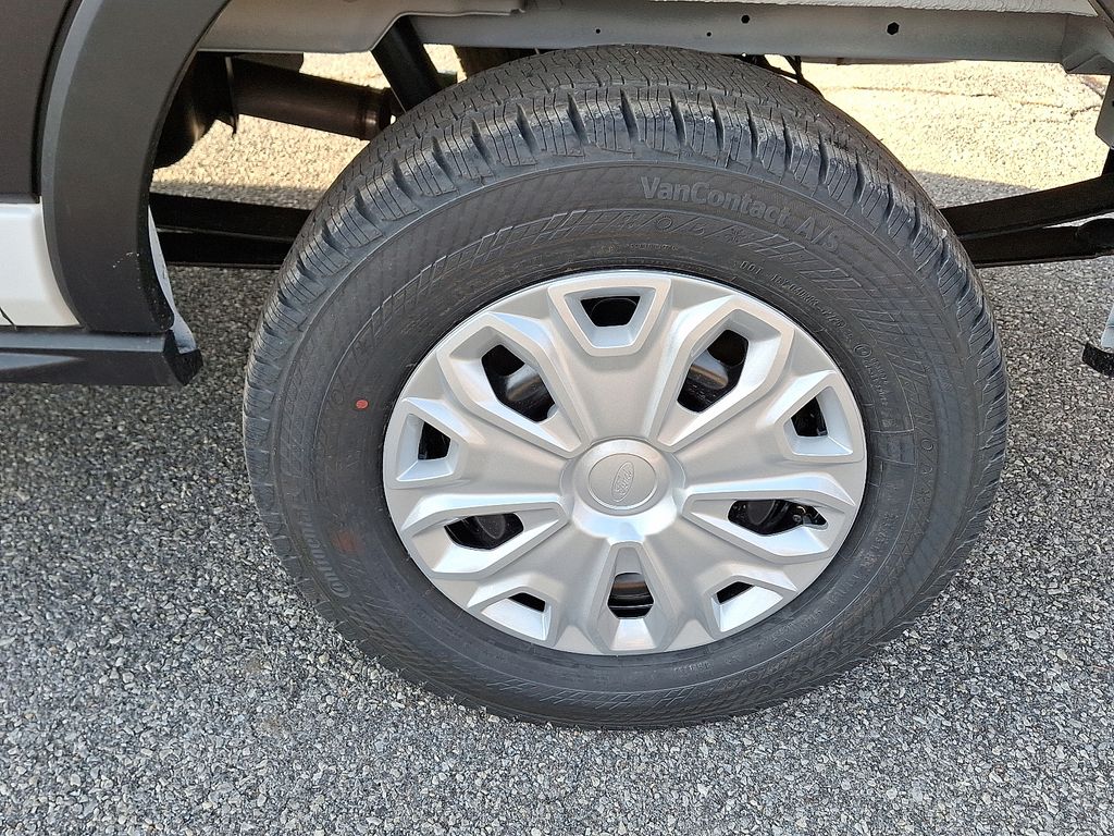 New 2026 Ford Transit 250 - photo 8