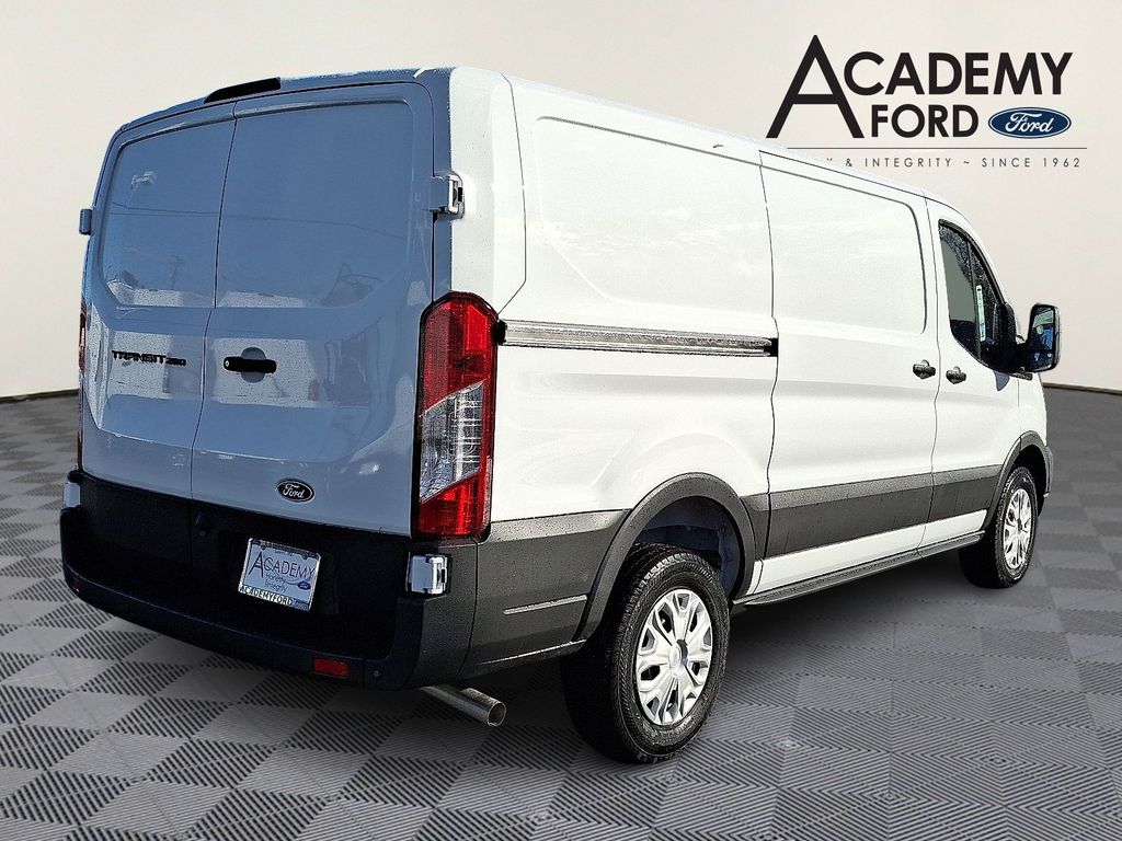 New 2026 Ford Transit 250 - photo 5