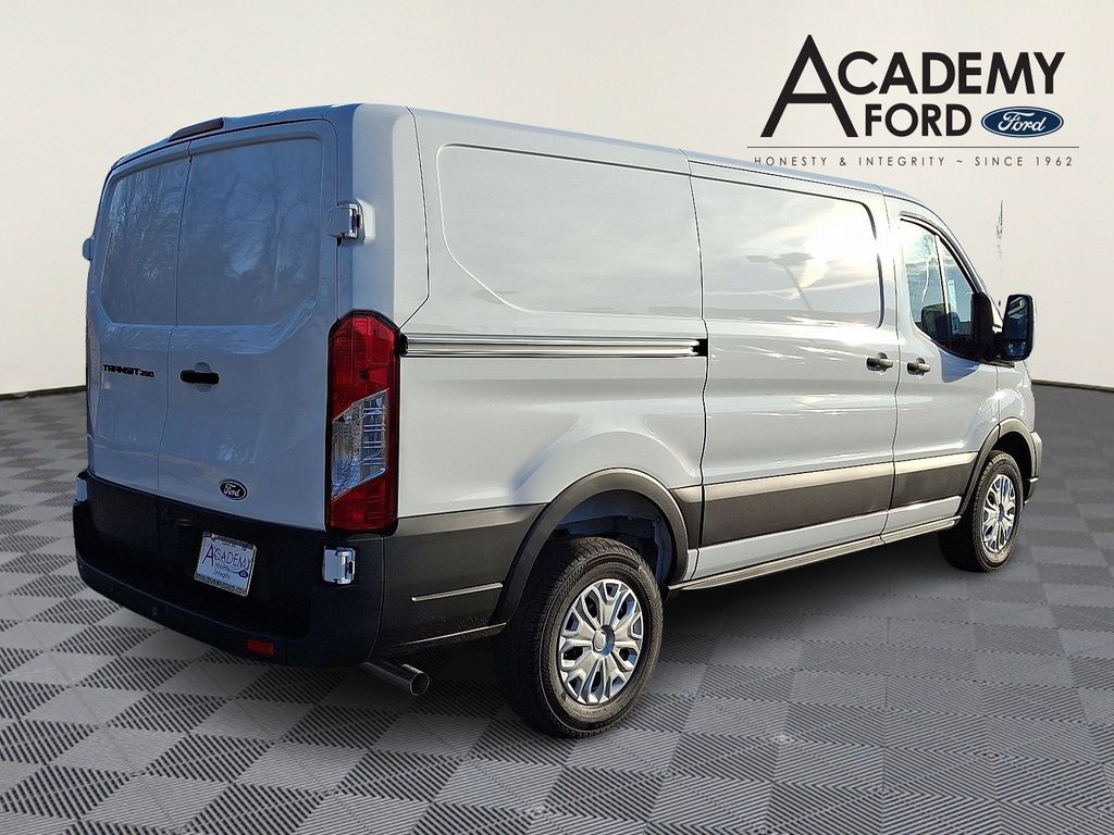 New 2026 Ford Transit 250 - photo 5