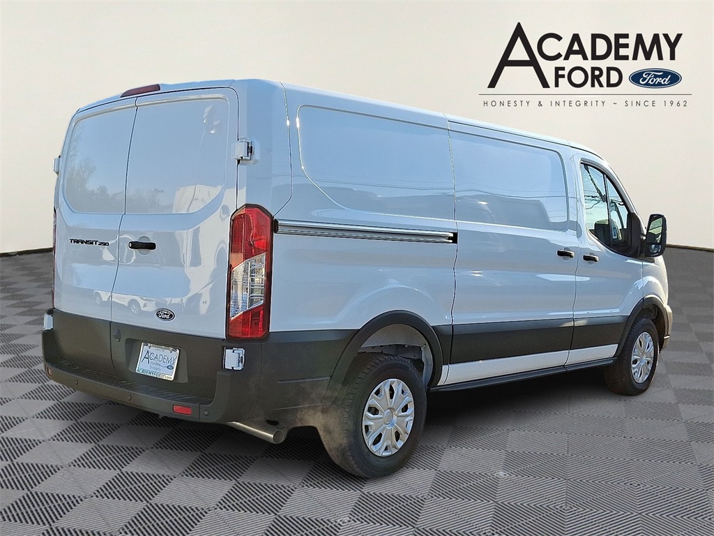 New 2026 Ford Transit 250 - photo 5