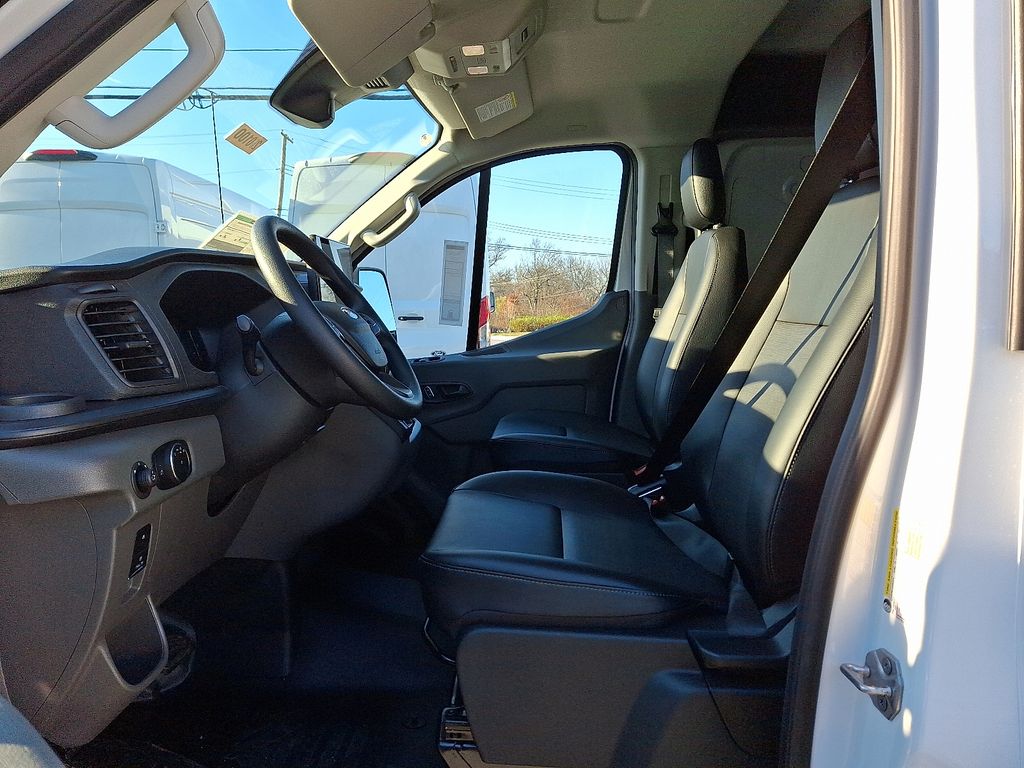 New 2026 Ford Transit 250 - photo 10